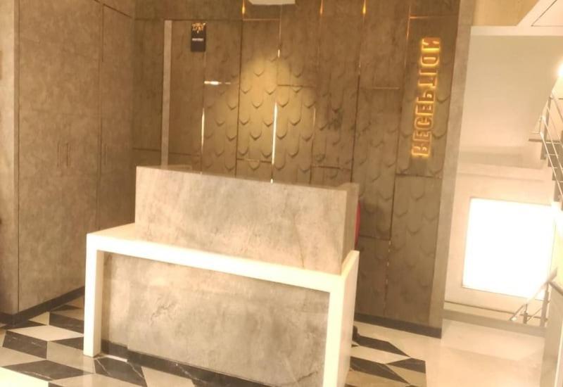 فندق Harilal باتنا المظهر الخارجي الصورة